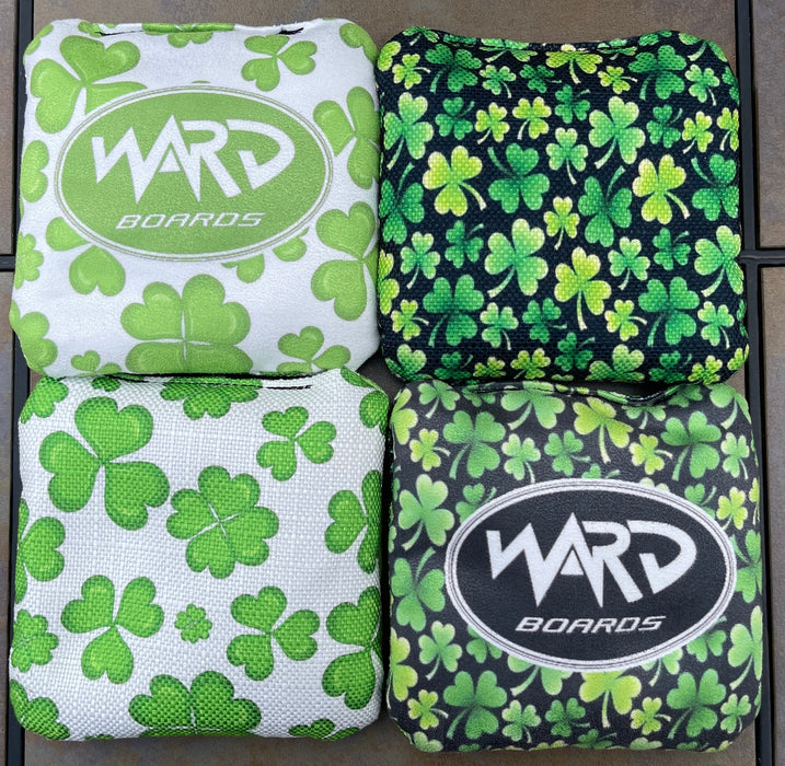 Shamrocks Set of 8 Cornhole Bags